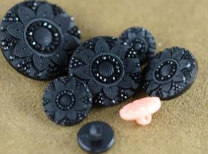 6870野菊花NYLON BUTTON